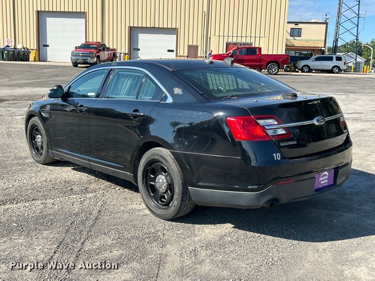 image for item FT6044 2017 Ford Taurus Police Interceptor 