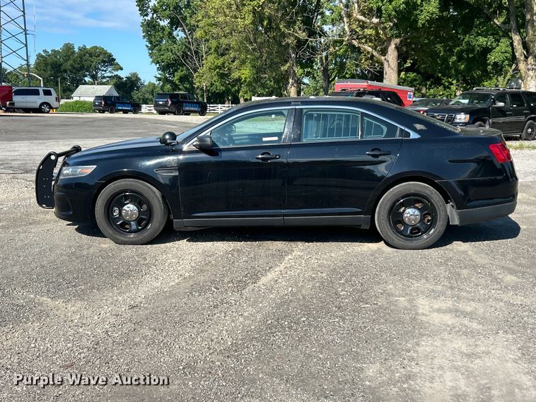 image for item FT6044 2017 Ford Taurus Police Interceptor 