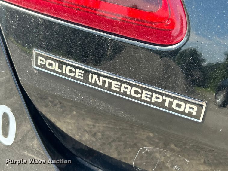 image for item FT6044 2017 Ford Taurus Police Interceptor 