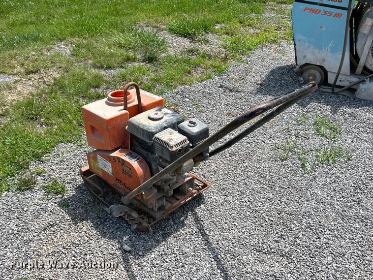 image for item FT6052 Multiquip Mikasa 77 plate compactor