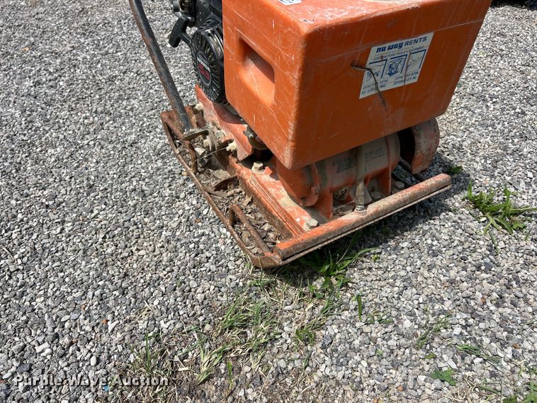 image for item FT6052 Multiquip Mikasa 77 plate compactor