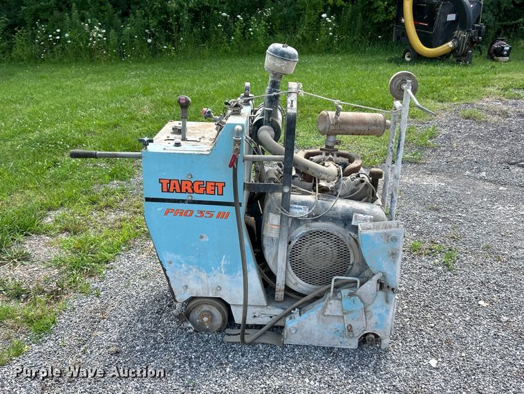 image for item FT6054 Target Pro 35 III walk behind concrete saw