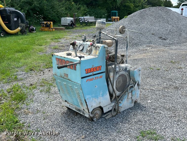image for item FT6054 Target Pro 35 III walk behind concrete saw
