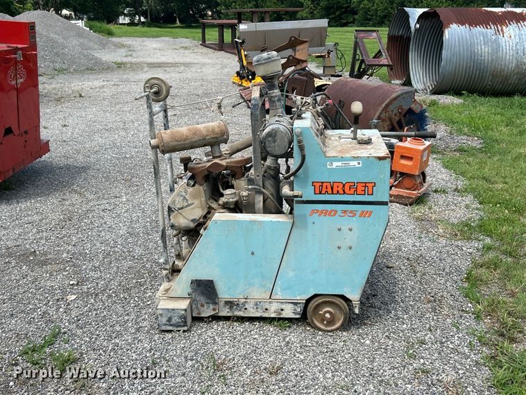 image for item FT6054 Target Pro 35 III walk behind concrete saw