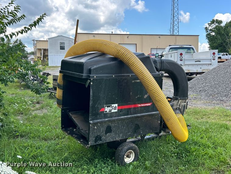 image for item FT6055 Agri-Fab leaf vacuum