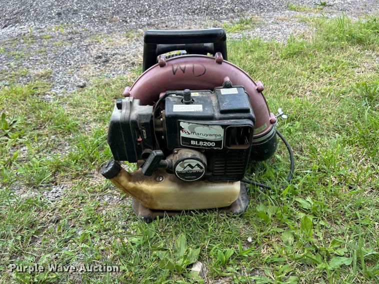 image for item FT6055 Agri-Fab leaf vacuum