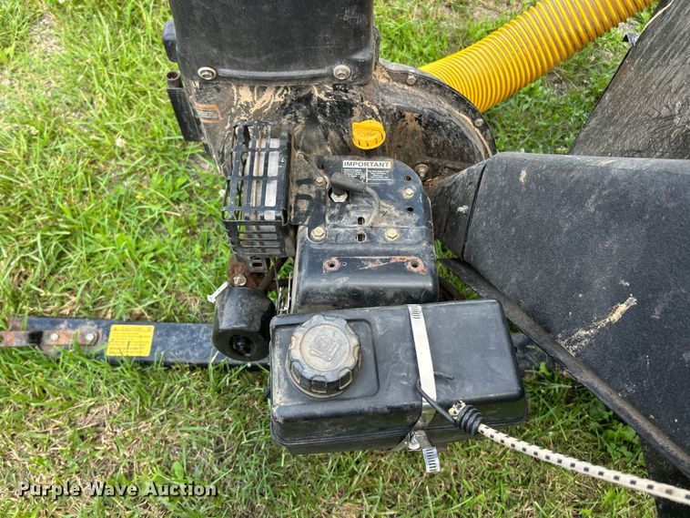image for item FT6055 Agri-Fab leaf vacuum