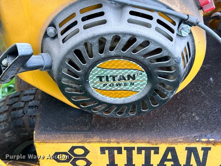 image for item FT6056 Titan air compressor