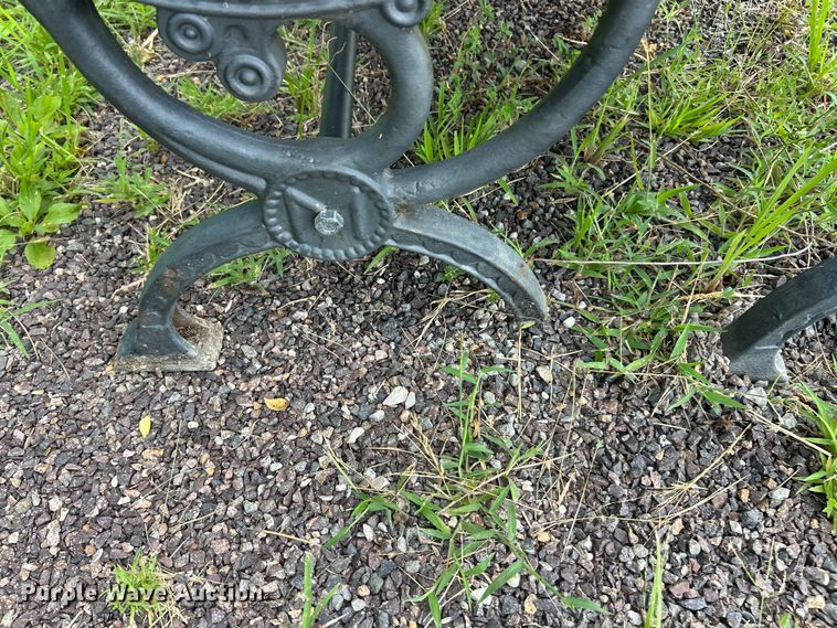 image for item FT6060 (2) benches