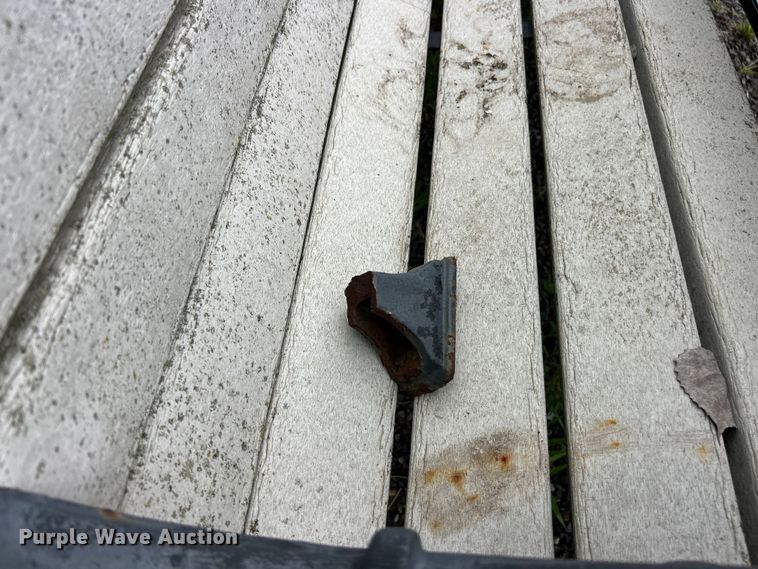 image for item FT6060 (2) benches
