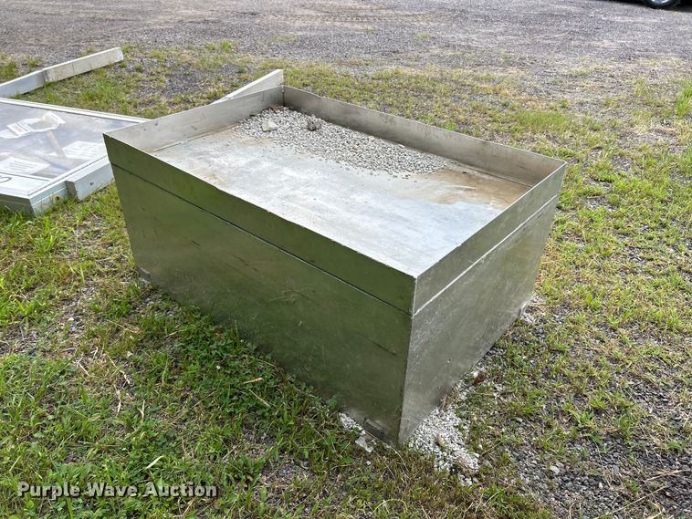 image for item FT6061 Highway Products aluminum storage box