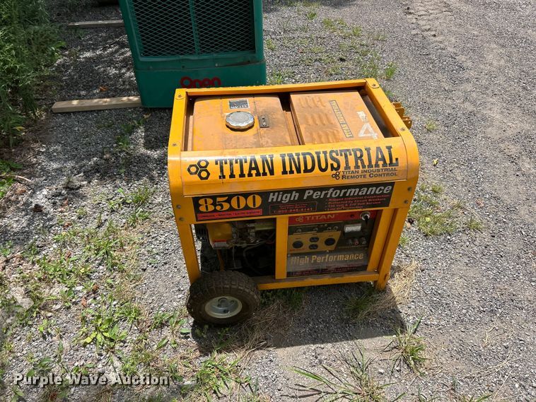 image for item FT6063 (2) Titan 8500 generators