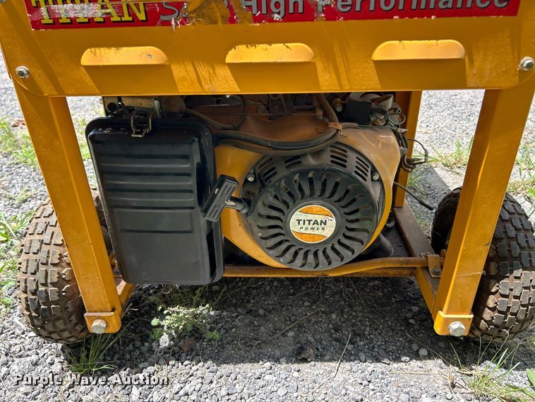 image for item FT6063 (2) Titan 8500 generators