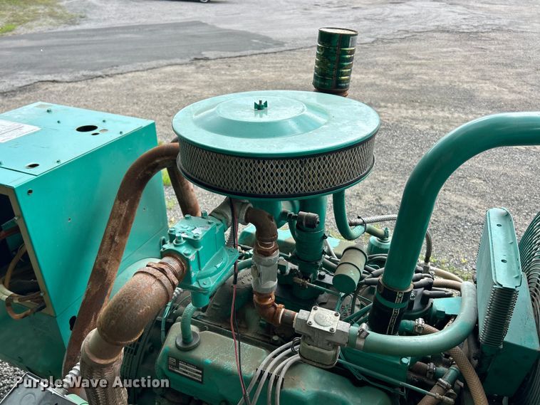 image for item FT6064 Onan 75 generator