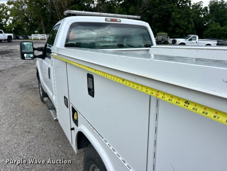 image for item FT6065 2016 Ford F250 Super Duty XL utility bed pickup truck