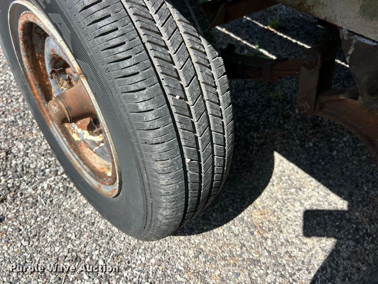 image for item FT6067 1998 Shop built utility trailer