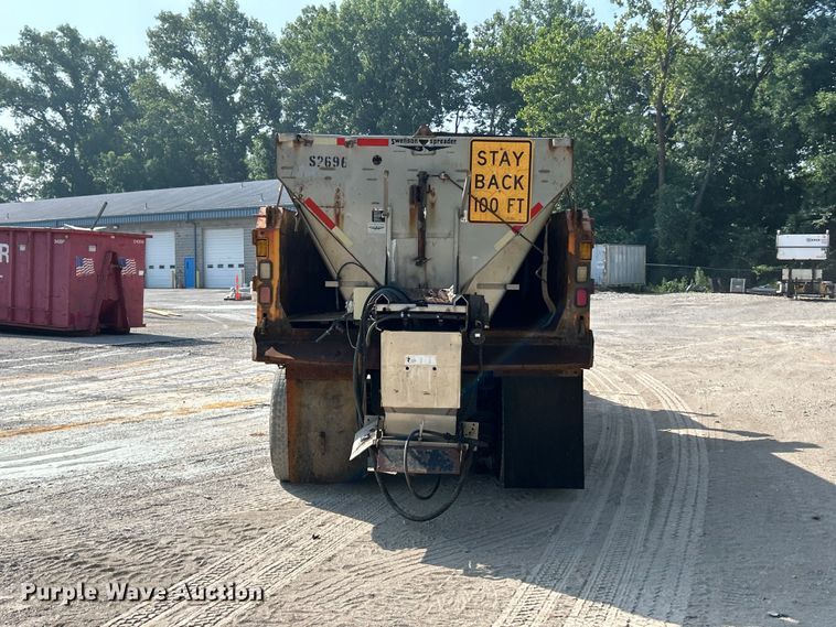 image for item FT6075 2010 Mack GU713 dump truck