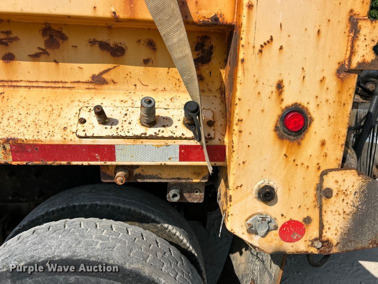image for item FT6075 2010 Mack GU713 dump truck