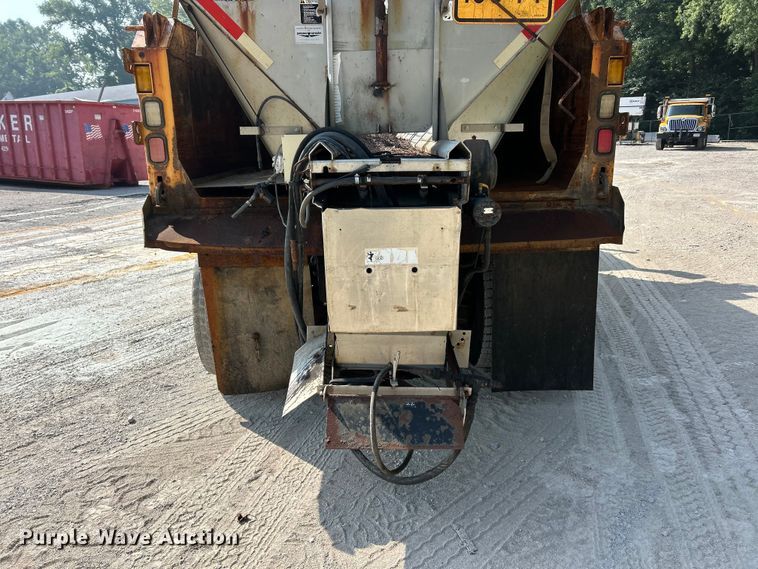 image for item FT6075 2010 Mack GU713 dump truck