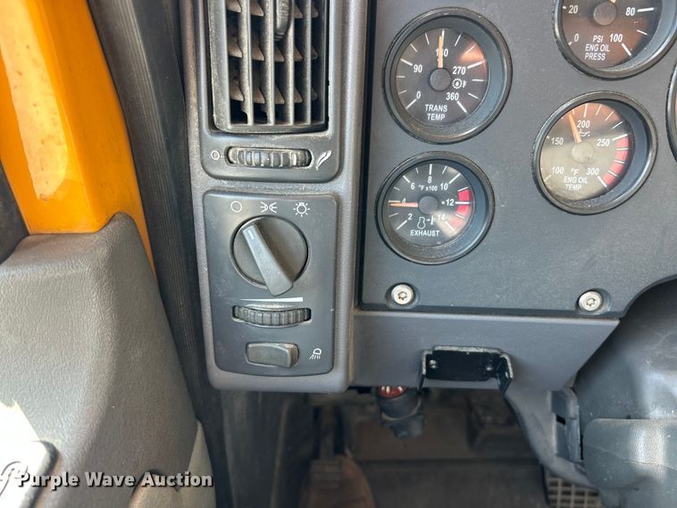 image for item FT6075 2010 Mack GU713 dump truck