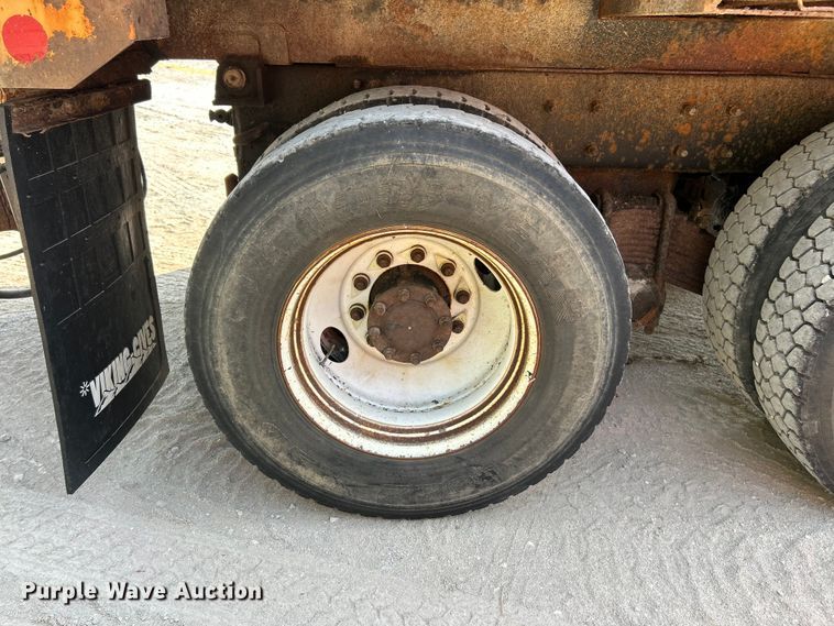 image for item FT6075 2010 Mack GU713 dump truck