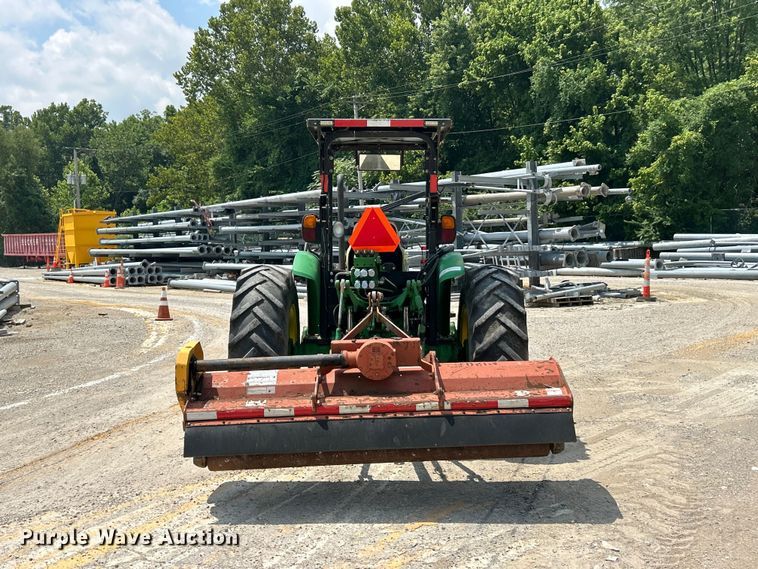 image for item FT6077 2010 John Deere 5075M tractor