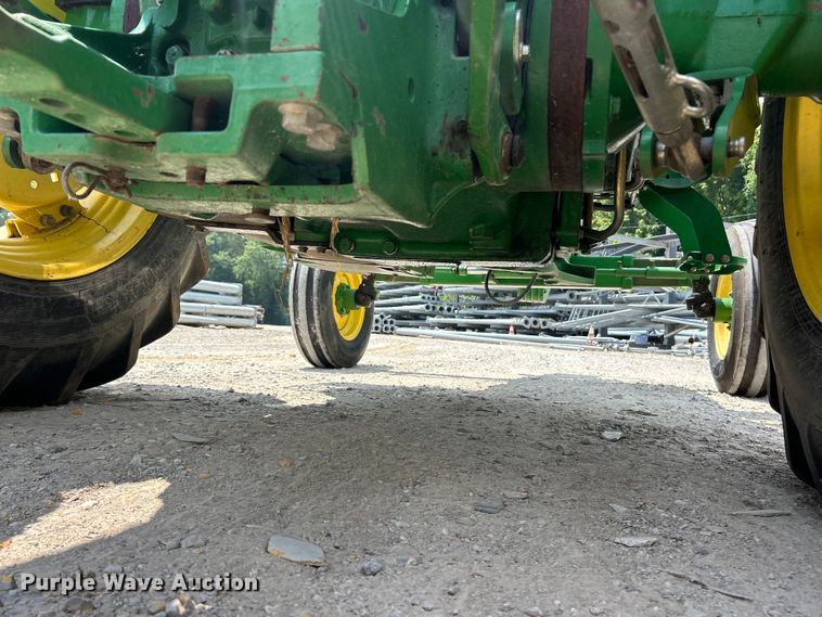 image for item FT6077 2010 John Deere 5075M tractor