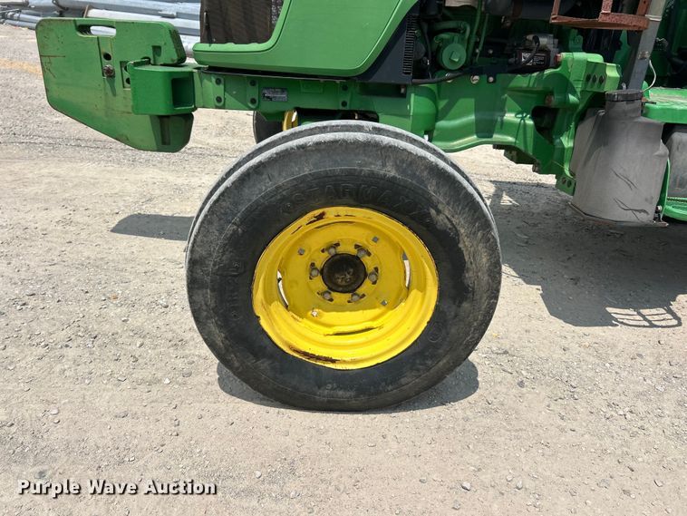 image for item FT6077 2010 John Deere 5075M tractor