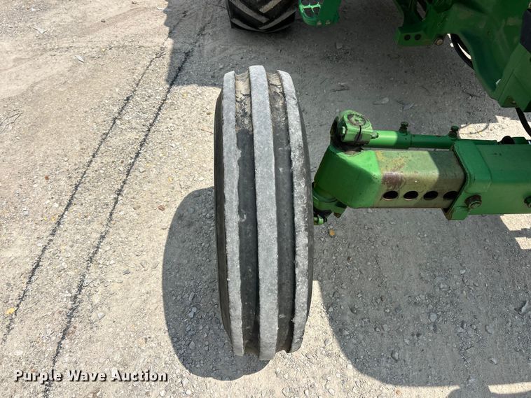 image for item FT6077 2010 John Deere 5075M tractor
