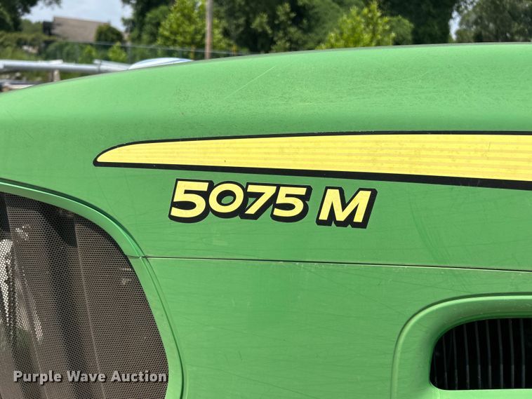 image for item FT6077 2010 John Deere 5075M tractor