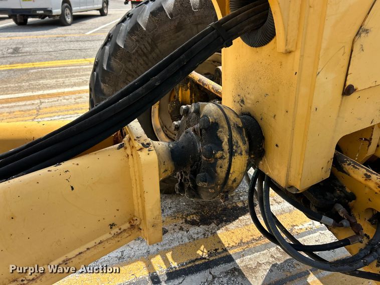 image for item FT6078 2000 John Deere 770CH motor grader