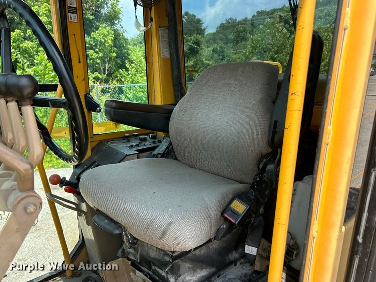 image for item FT6078 2000 John Deere 770CH motor grader