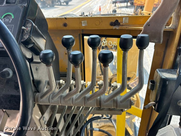 image for item FT6078 2000 John Deere 770CH motor grader