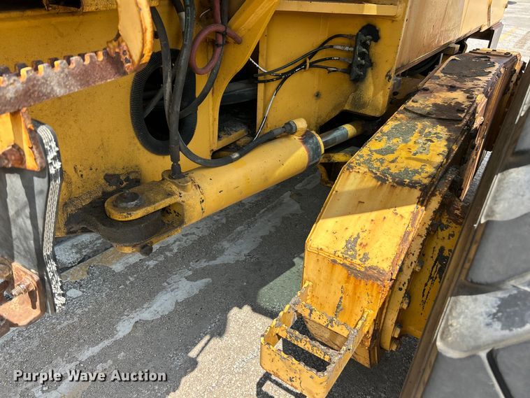 image for item FT6078 2000 John Deere 770CH motor grader