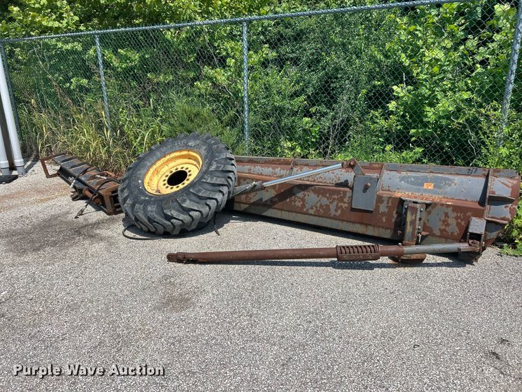 image for item FT6078 2000 John Deere 770CH motor grader