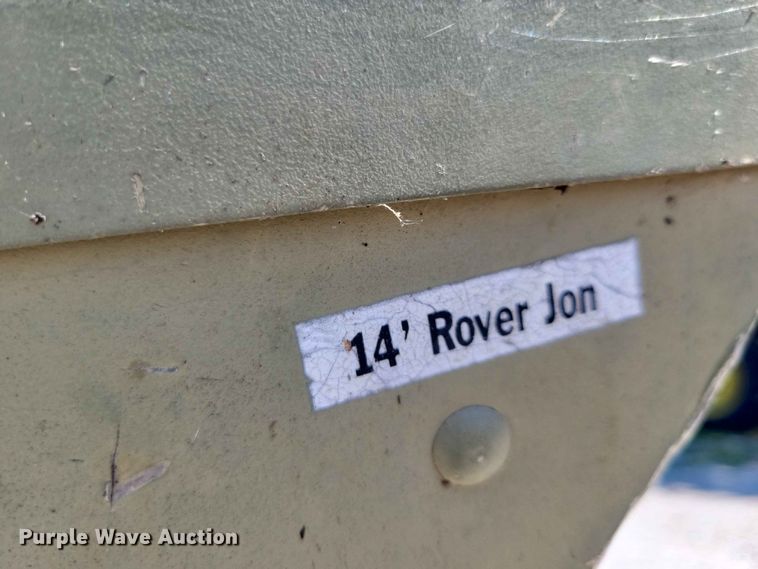 image for item FU0034 1987 Lowe boat