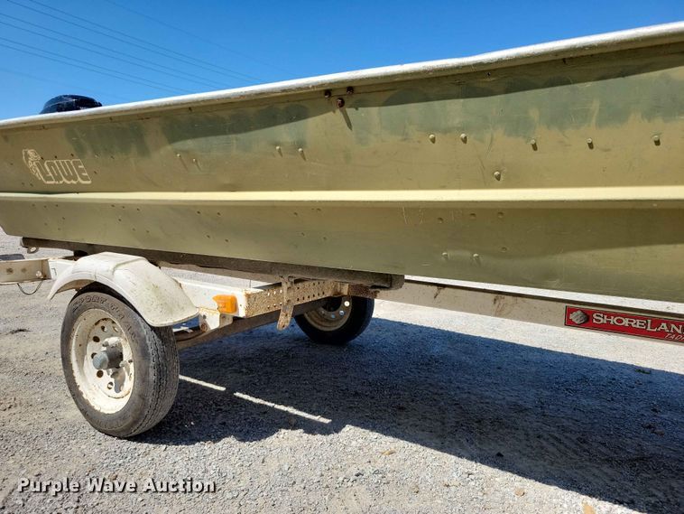 image for item FU0034 1987 Lowe boat
