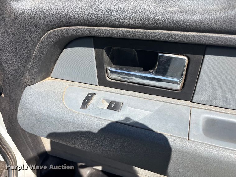 image for item JM9485 2012 Ford F150 Ext. Cab pickup truck