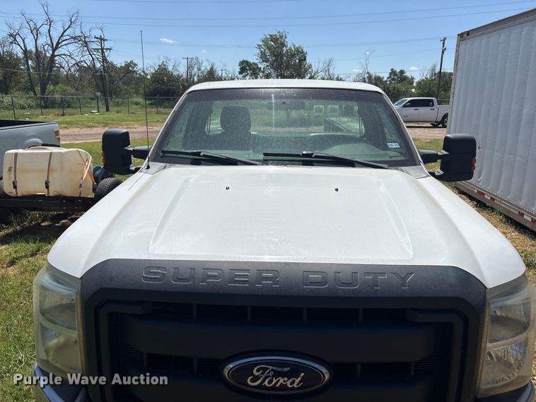 image for item JM9486 2012 Ford F250 Super Duty utility bed pickup truck