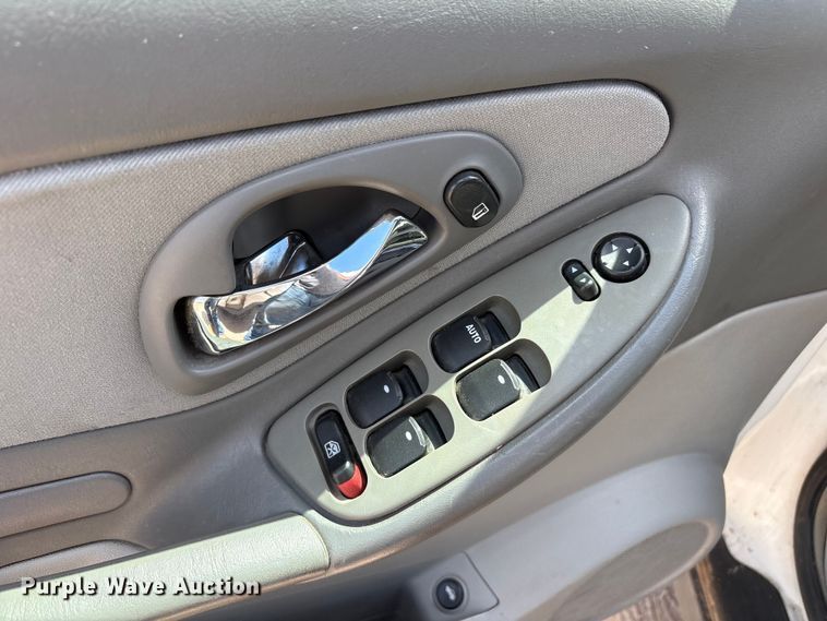 image for item JM9496 2005 Chevrolet Malibu 