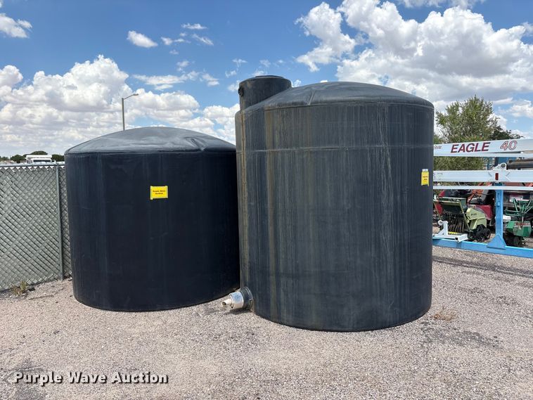 image for item JM9497 (2) water tanks