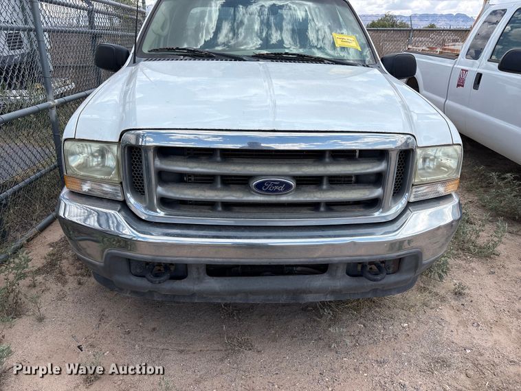 image for item JM9499 2002 Ford F250 Super Duty Ext. Cab pickup truck