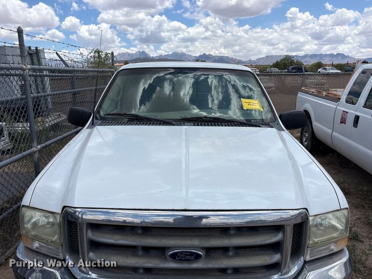 image for item JM9499 2002 Ford F250 Super Duty Ext. Cab pickup truck