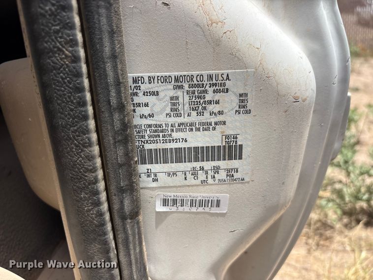 image for item JM9499 2002 Ford F250 Super Duty Ext. Cab pickup truck