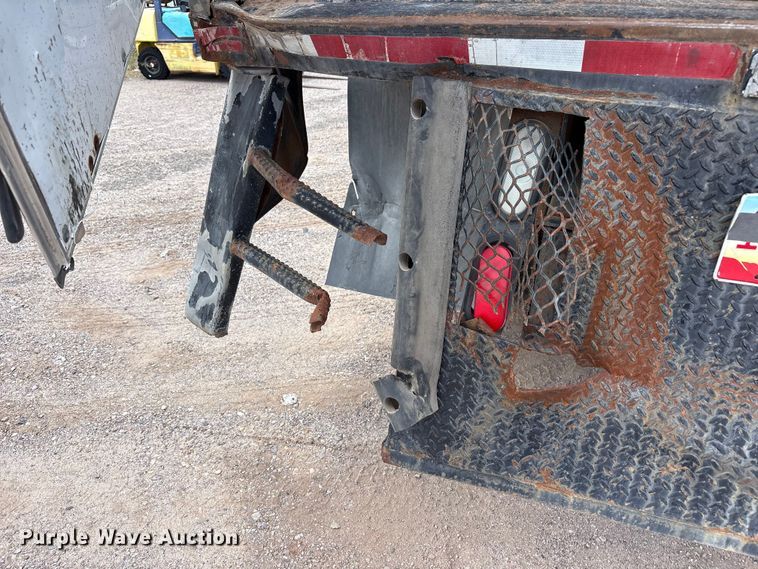 image for item JM9501 2006 International 7600 box truck