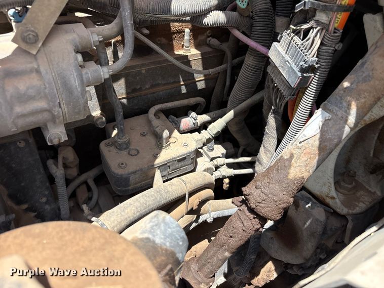image for item JM9501 2006 International 7600 box truck