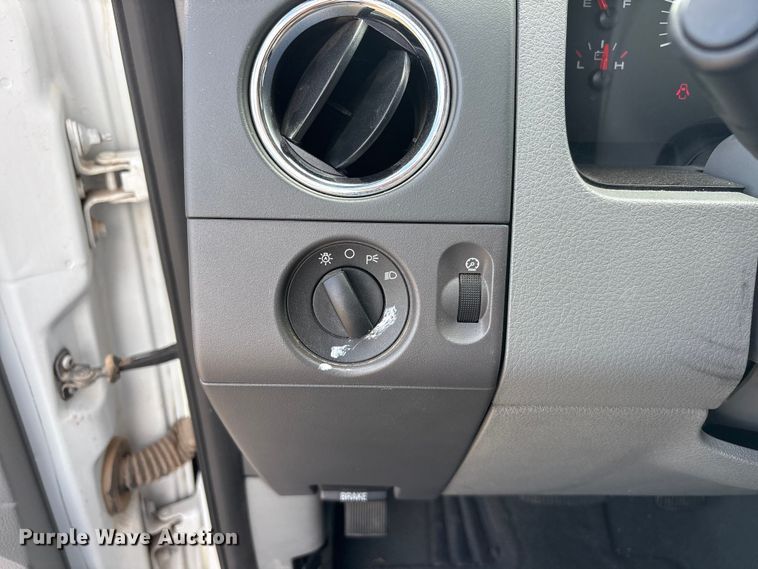 image for item JM9504 2007 Ford F150 Ext. Cab pickup truck