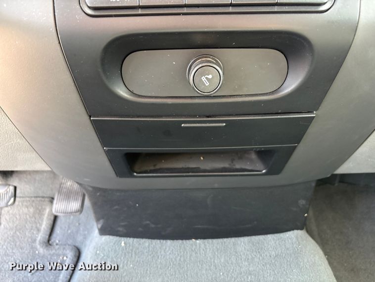 image for item JM9504 2007 Ford F150 Ext. Cab pickup truck