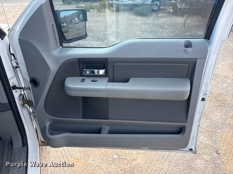 image for item JM9504 2007 Ford F150 Ext. Cab pickup truck