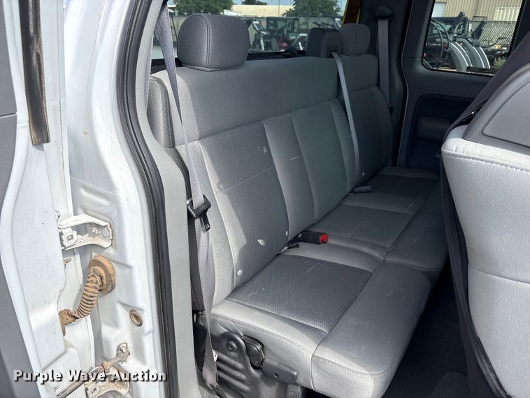image for item JM9504 2007 Ford F150 Ext. Cab pickup truck
